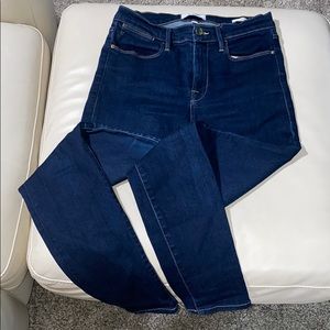 Frame Le High Skinny Jeans
